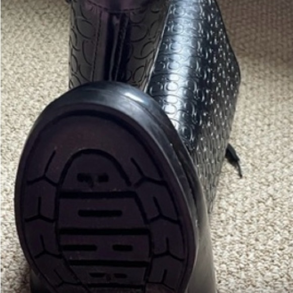 COACH Jacquard Signature C Laced Up Back Bow Heeled Black Rainboots Sz 10 - Picture 3 of 4